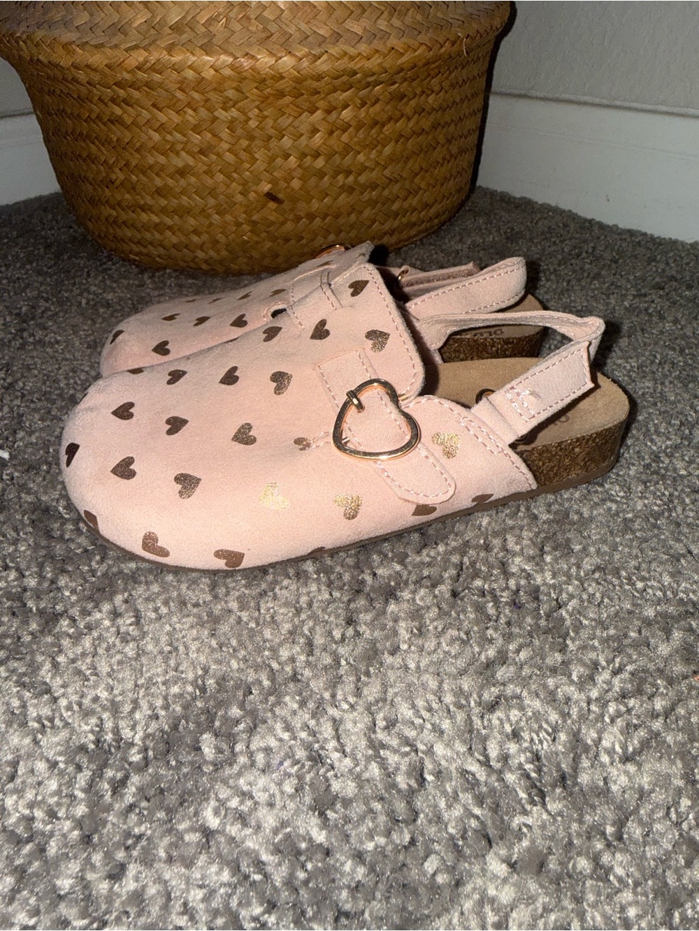 Toddler Girl’s Pink Heart-Print Slingback Clogs with Gold Accent